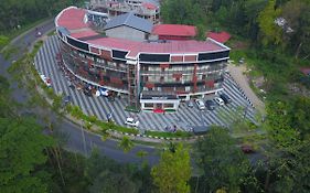Wayanad Royal Crown